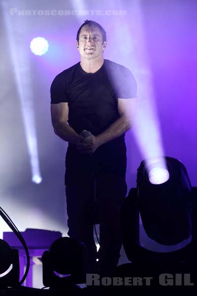 NINE INCH NAILS - 2013-08-24 - SAINT CLOUD - Domaine National - Grande Scene - 